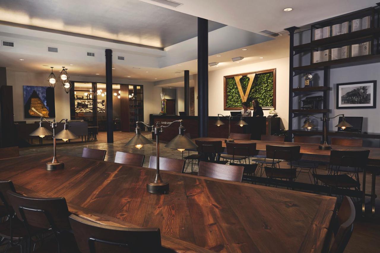 Hotel Vandivort Σπρίνγκφιλντ Εξωτερικό φωτογραφία